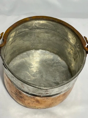 1950 Li Yillara Ait Bakır Helke