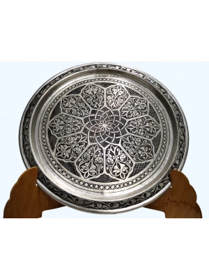 Ağır İşlemeli Elde Dövme Tepsi