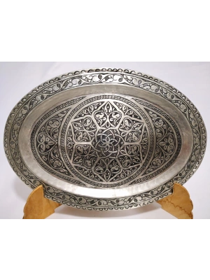 Ağır İşlemeli Elde Dövme Tepsi