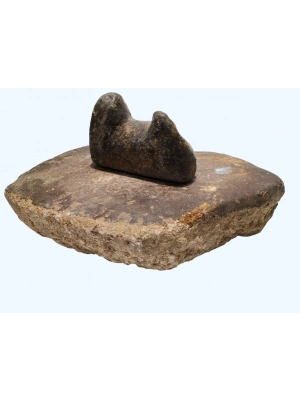 Antika Haşhaş Öğütme Taşi