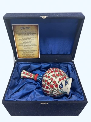 El Boyama Çini Vazo Kutulu