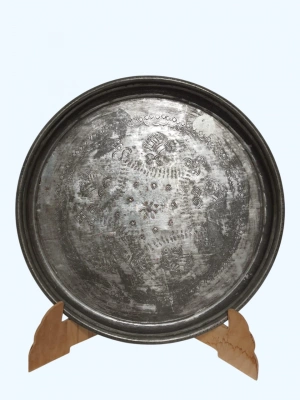 El Dövmesi İşlemeli Bakır Tepsi