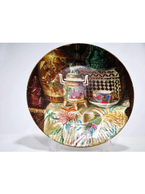 El Yapimi Altın Yaldız İşlemeli Porselen Duvar Tabağı (Askı Aparatlı)