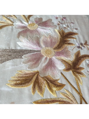 Eski RUM Evinden çıkma el işlem İpek kumaş üzerine işlenmiş orijinal metal köşelikli ahşap çerçevesinde