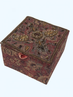 Vintage Cam Boncuk Ve Pul İşlemeli Kutu