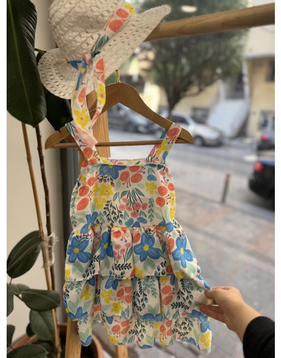 Şapkalı Sarı Elbise