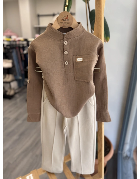 Müslin Gömlekli Takım