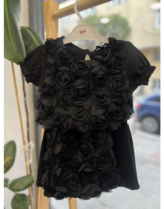 Gül Detaylı Siyah Şort Etekli Takım 3-10 yaş