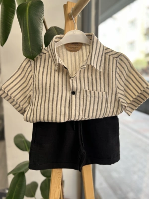 Keten Çizgili Gömlekli Takım