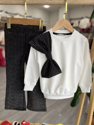 Mevsimlik Simli Çizgili Takım