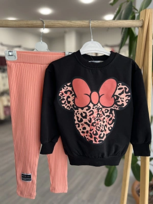 Mevsimlik Taytlı Takım