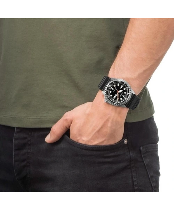 Citizen C7 Automatic NH8380-15EE