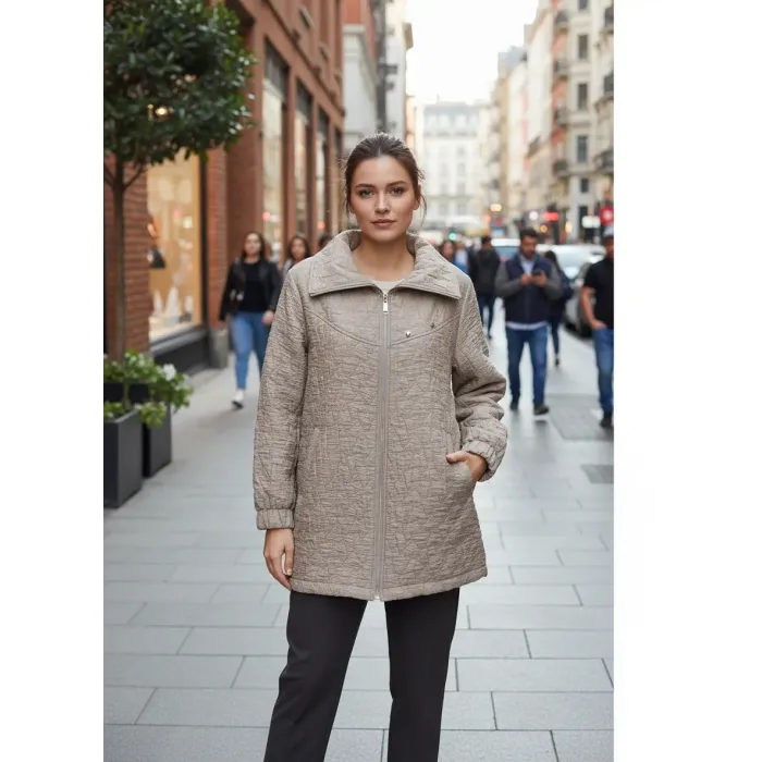 Nuss 6040 Kare Densenli Yaka İğne Broşlu Kap BEJ