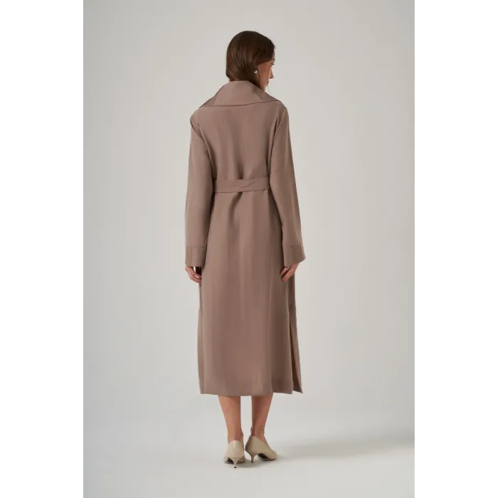 Nuss 6032 Yaka Dikişi Detay Düğmeli Kap - Bej