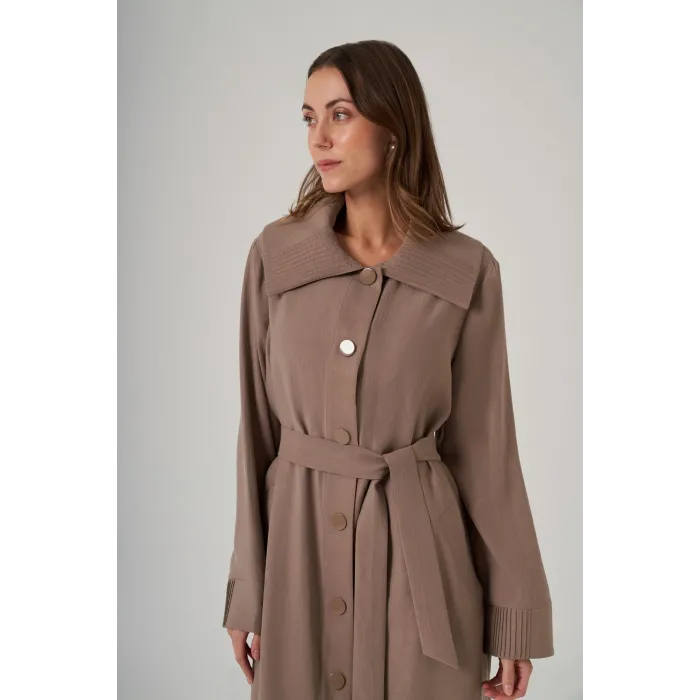 Nuss 6032 Yaka Dikişi Detay Düğmeli Kap - Bej