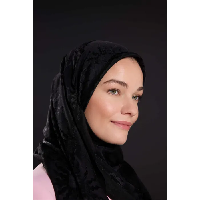 İmannoor Güneş Doğarken Siyah Shiny Jakar Şal 70x200 251-3028-100