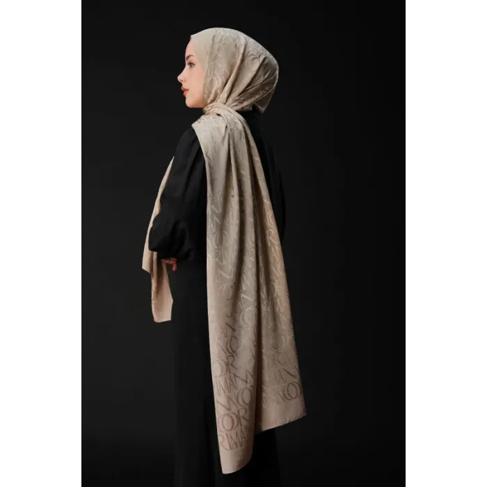 İmannoor Monogram İmza Taş Rengi Shiny Jakar Şal 251-3046-043