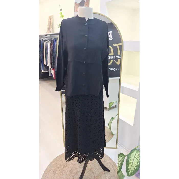 İNVEE DANTEL GUPURLU ETEKLİ TAKİM SİYAH 7008