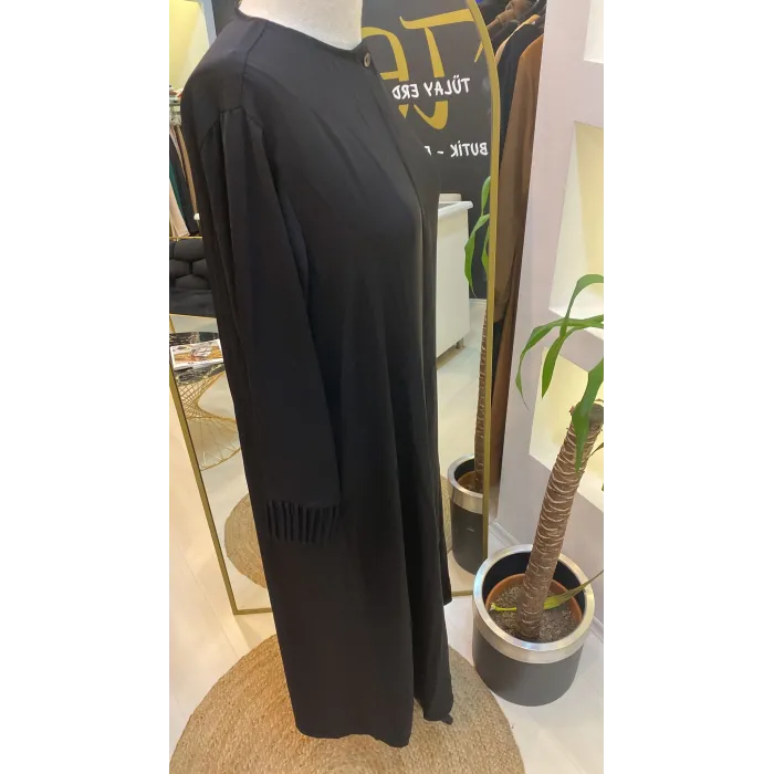 İNVEE GİZLİ DUGME DETAYLİ FERACE SİYAH 6968