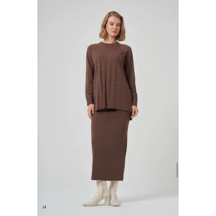 Nuss 1350 Kazayağı Merserize Etekli Takım kahve