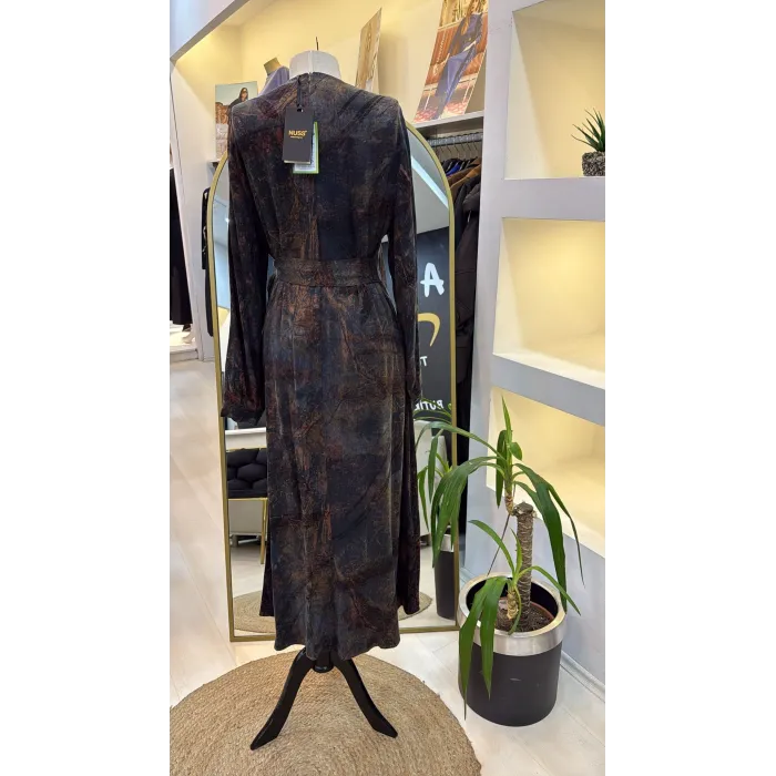 Nuss 2011 İPEK ELBİSE KUŞAK DETAYLİ TARÇİN