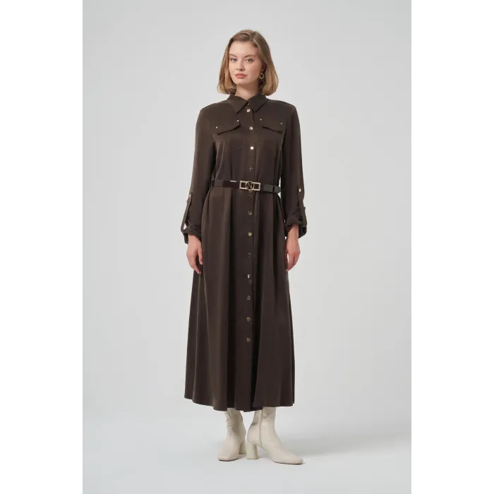 Nuss kemer ve citcit detayli ipek elbise 2002 kahve