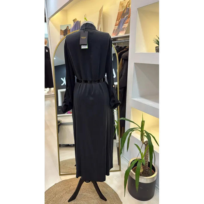 Nuss kemer ve citcit detayli ipek elbise 2002 siyah