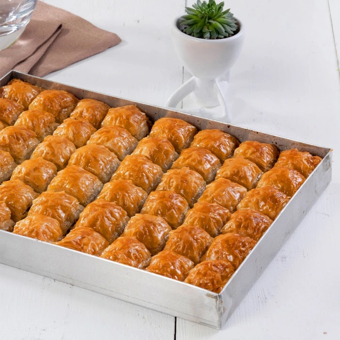 Cevizli Baklava (2,5 kg - 1 Tepsi)