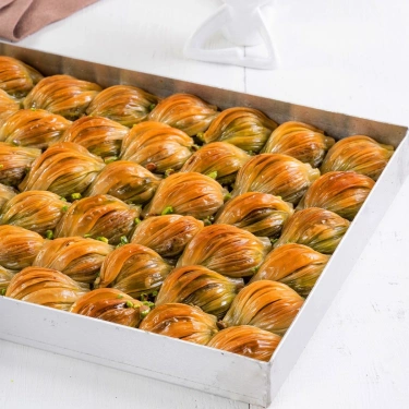 Antep Fıstıklı Midye Baklava (2,5 kg - 1 Tepsi)