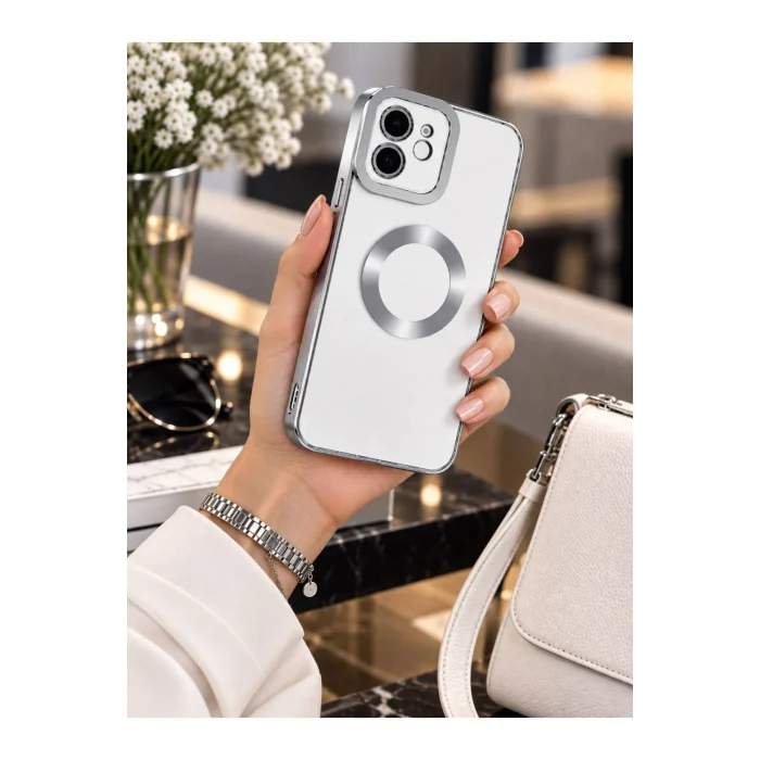 iPhone 11 Uyumlu Kılıf Kamera Korumalı Logo Gösteren Kapak