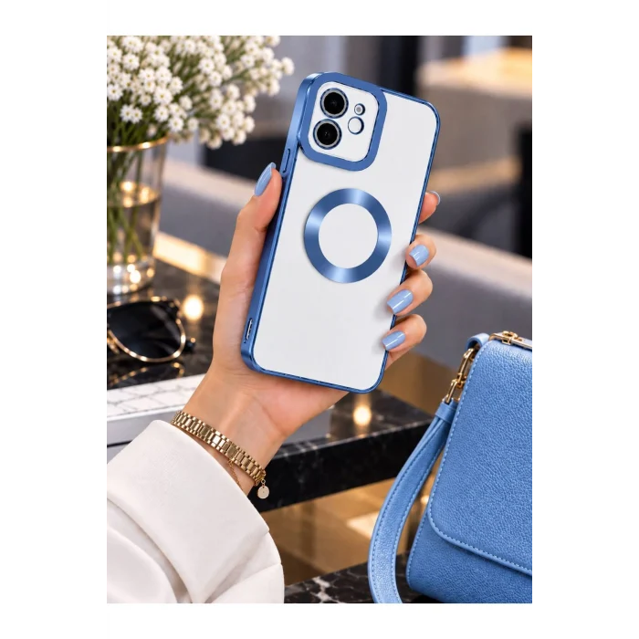 iPhone 11 Uyumlu Kılıf Kamera Korumalı Logo Gösteren Kapak
