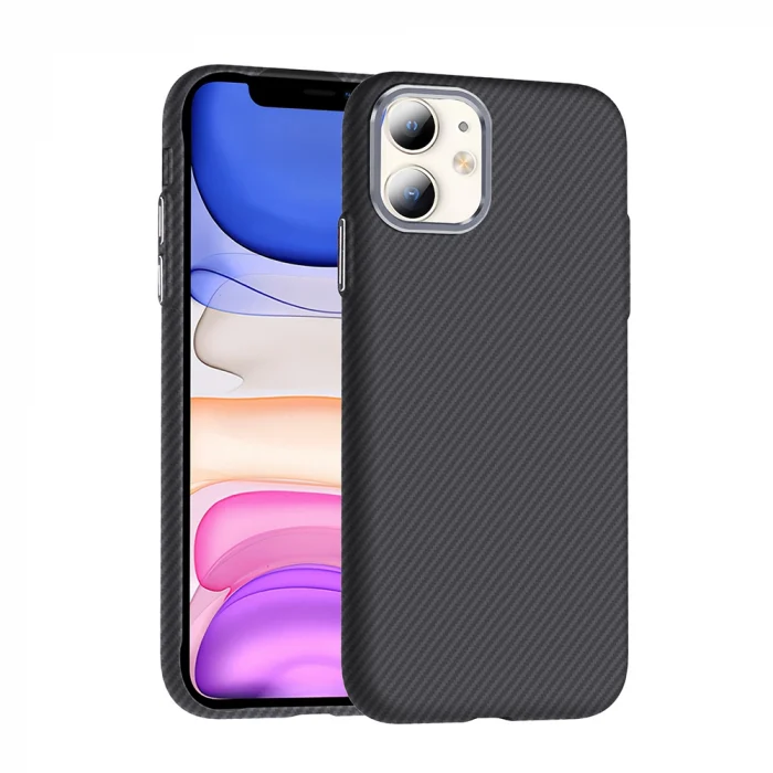 iPhone 11 Kılıf M-safe Şarj Özellikli Karbon Fiber Görünümlü Gros Kapak
