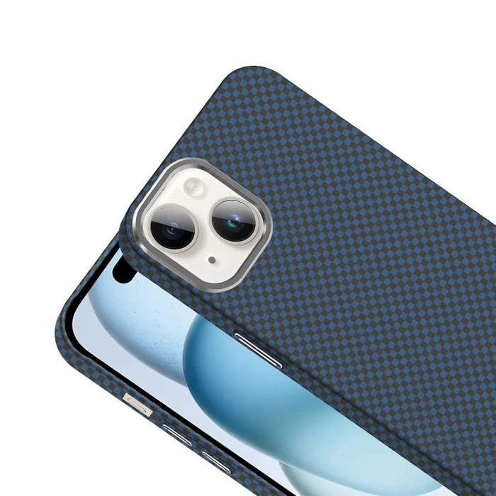 iPhone 13 Kılıf M-safe Şarj Özellikli Karbon Fiber Görünümlü Gros Kapak