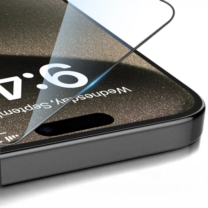 iPhone 13 3D Oliv HD Temperli Cam Ekran Koruyucu + Kolay Uygulama Aparatı