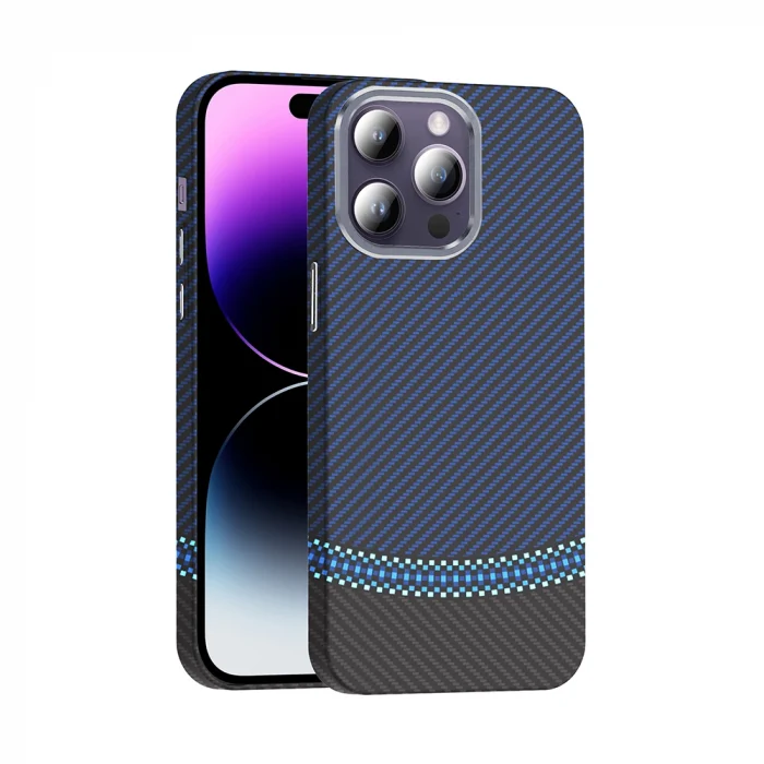 iPhone 14 Pro Max Kılıf M-safe Şarj Özellikli Karbon Fiber Görünümlü Gros Kapak