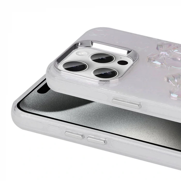 iPhone 15 Pro Kılıf Kabartma Figürlü Parlak Eralli Silikon Kapak