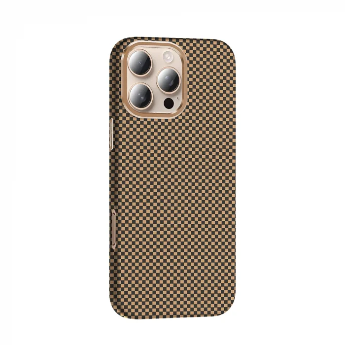 iPhone 16 Pro Kılıf M-safe Şarj Özellikli Karbon Fiber Görünümlü Gros Kapak