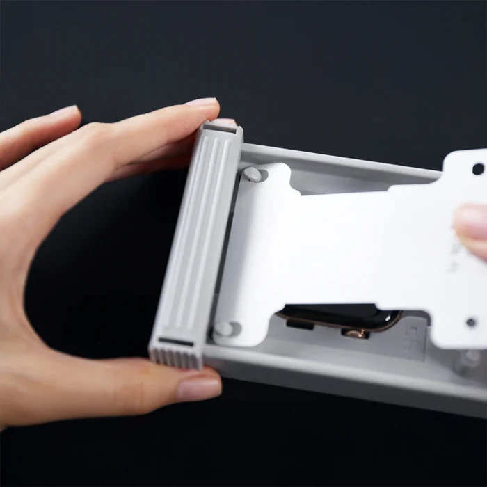 Apple Watch 10 46mm Amazingthing Radix Protective Parmak İzi Bırakmayan HD Ekran Koruyucu Film + Kolay Uygulama Aparatı