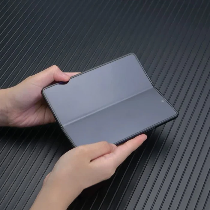 Samsung Z Fold 2 Hizalama Aparatlı S-Fit Body Ekran Koruyucu
