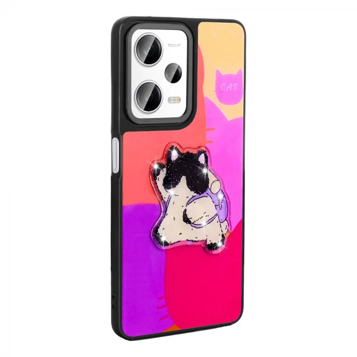 Xiaomi Redmi Note 12 Pro 5G Kılıf Parlayan Kabartmalı İkonik Figürlü Amas Silikon Kapak