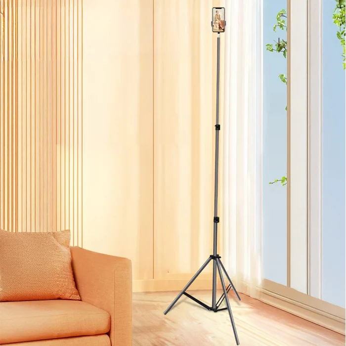 8809 3 Kademeli 2.1 M Tripod