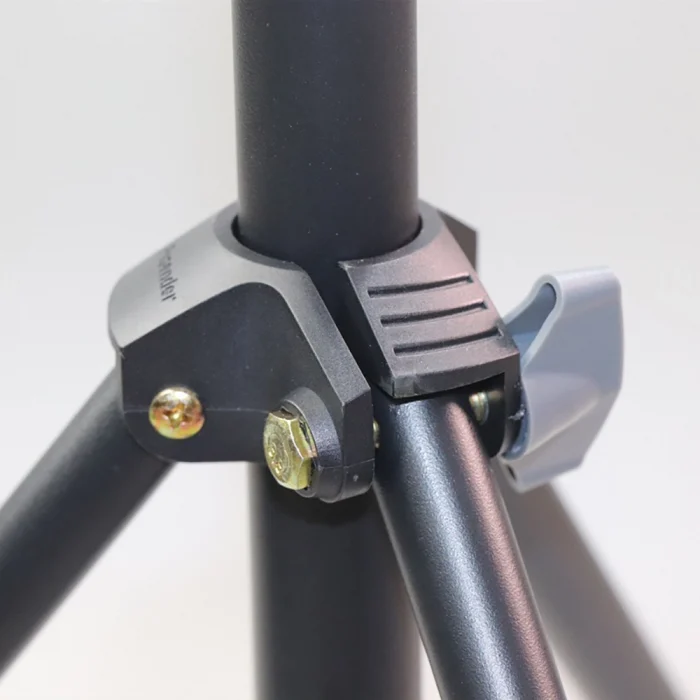 8809 3 Kademeli 2.1 M Tripod