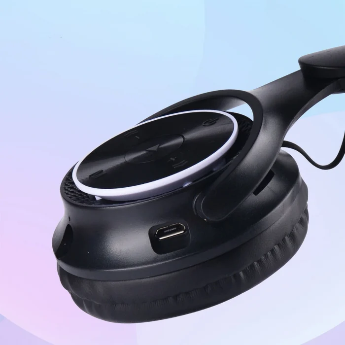 M6 Pro Cat RGB Led Işıklı Kedi Kulağı Band Tasarımlı Ayarlanabilir ve Katlanabilir Kulak Üstü Bluetooth Kulaklık