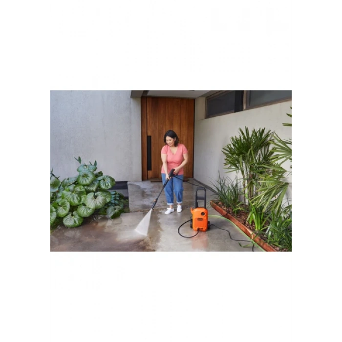 Black & Decker BEPW1300-QS1300 Watt 110 Bar Basınçlı Yıkama Makinesi Turuncu