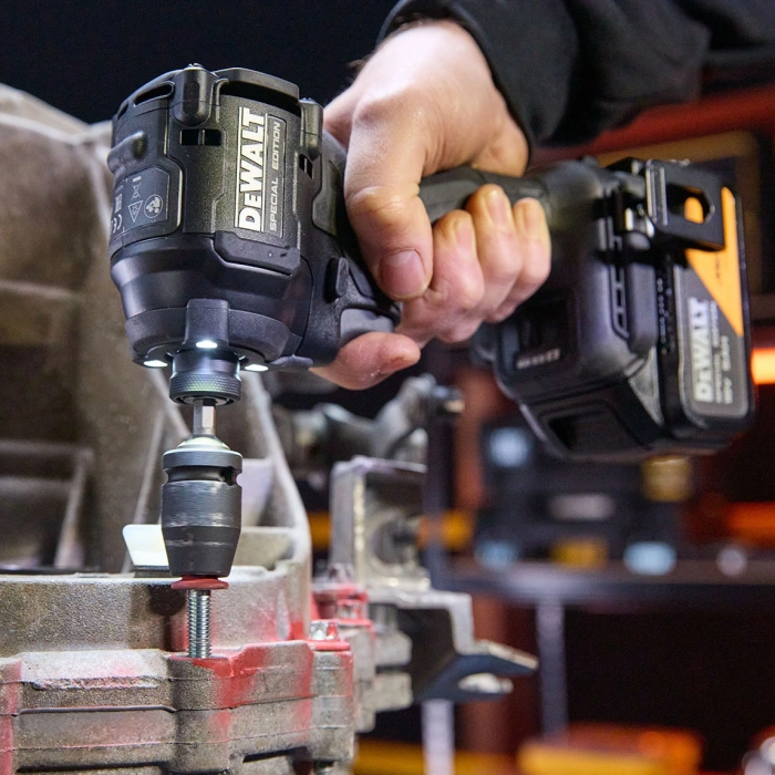 DEWALT DCF86MP2T 18V 5.0 AH ÇİFT AKÜLÜ MCLAREN DARBELİ TORNAVİDA