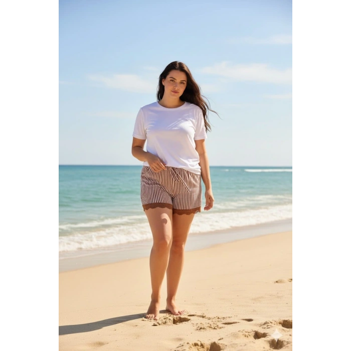 Çizgili Penye Kadın Ev Şortu Bacak Dantel Detaylı Ev Giyim Kahverengi