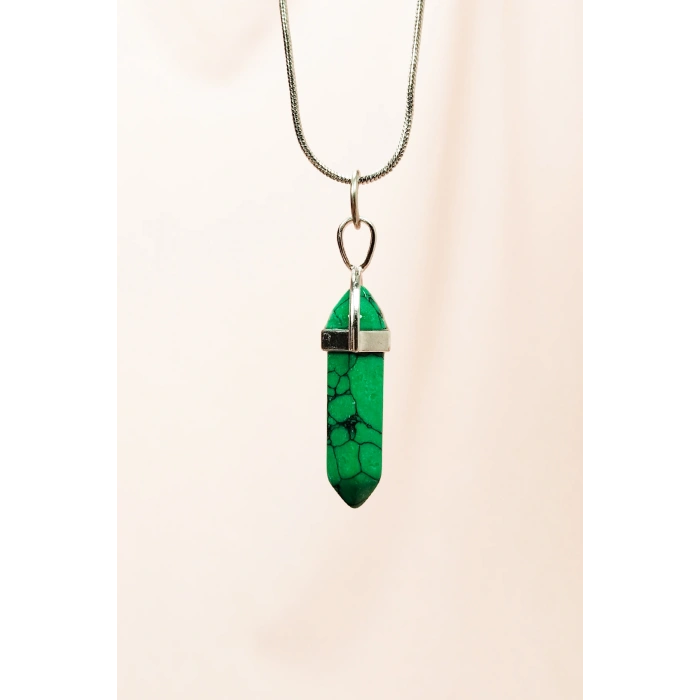 Krizopraz Doğal Taşı Zincirli El Yapımı Tasarımlı Kolye Uç: 3,5 cm Zincir: 20 cm Kutulu