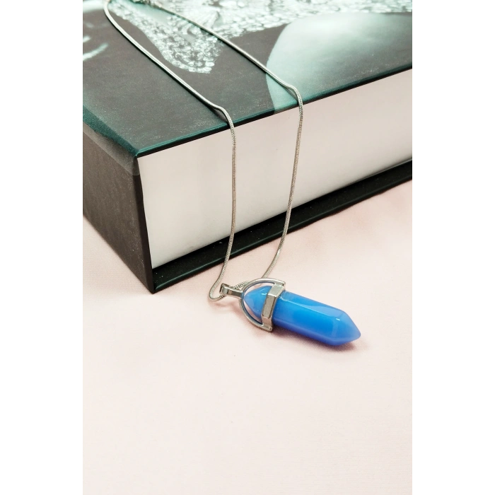 Kyanit Doğal Taşı Zincirli El Yapımı Tasarımlı Kolye Uç: 3,5 cm Zincir: 20 cm Kutulu