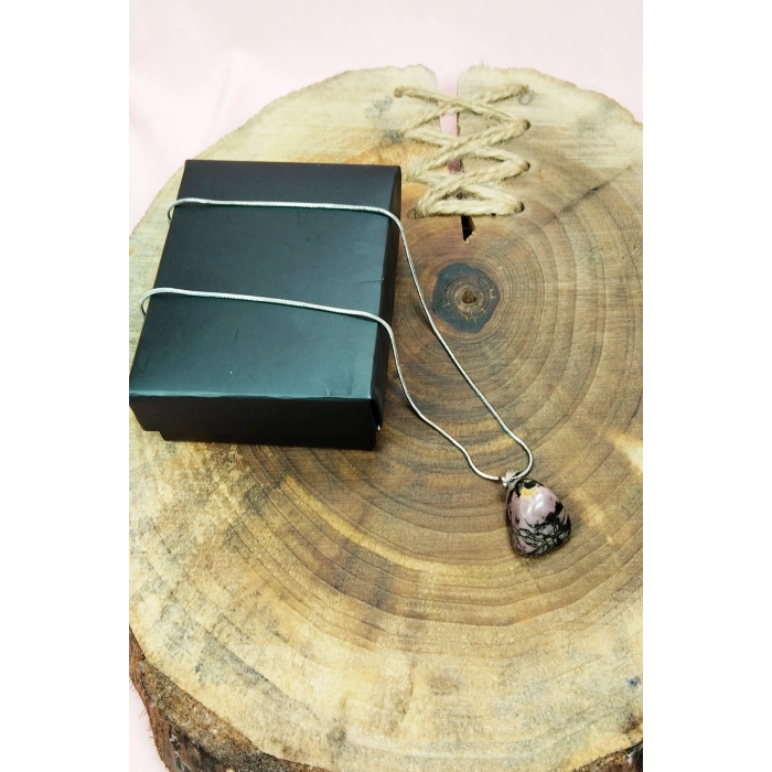 Rodonit Doğal Taşı Zincirli El Yapımı Kolye Uç: 2 cm Zincir: 20 cm Kutulu