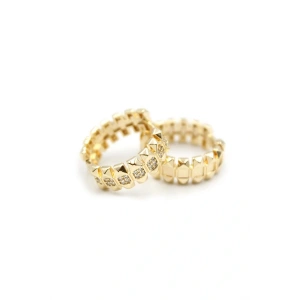 Taşlı Halka Küpe - Altın